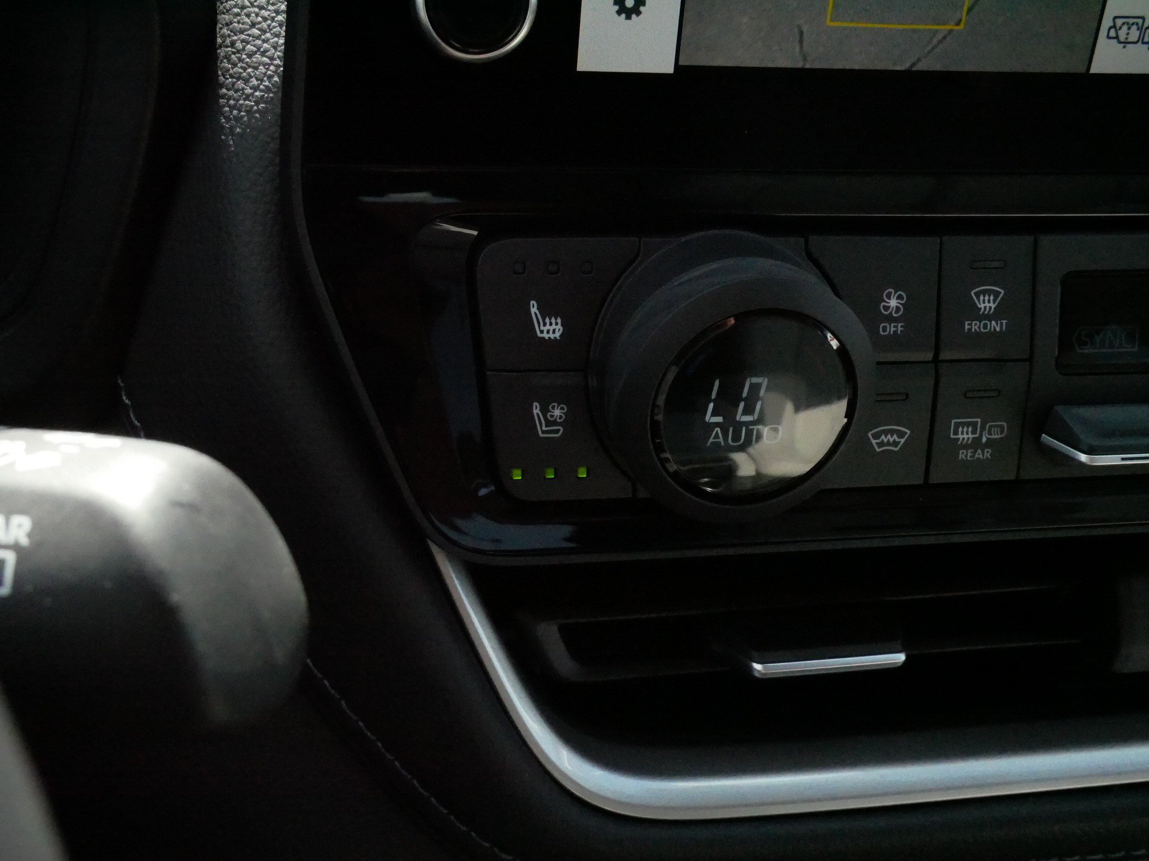 Certified 2025 Toyota Grand Highlander AWD image 30