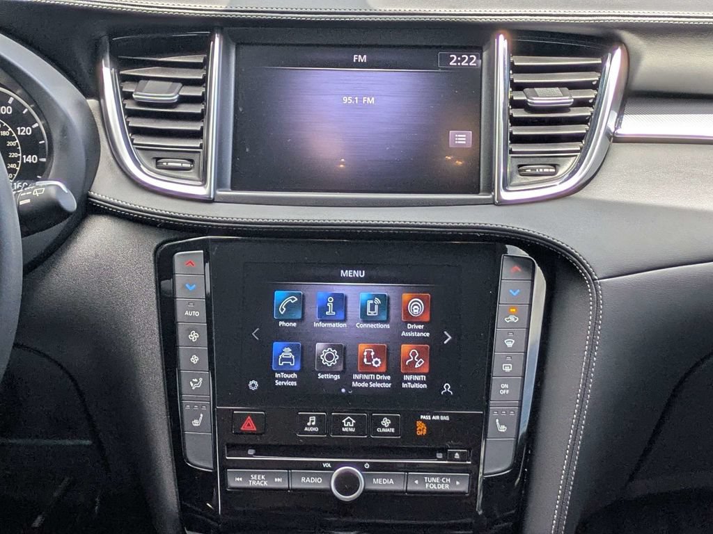 Used 2021 INFINITI QX50 Luxe FWD image 19