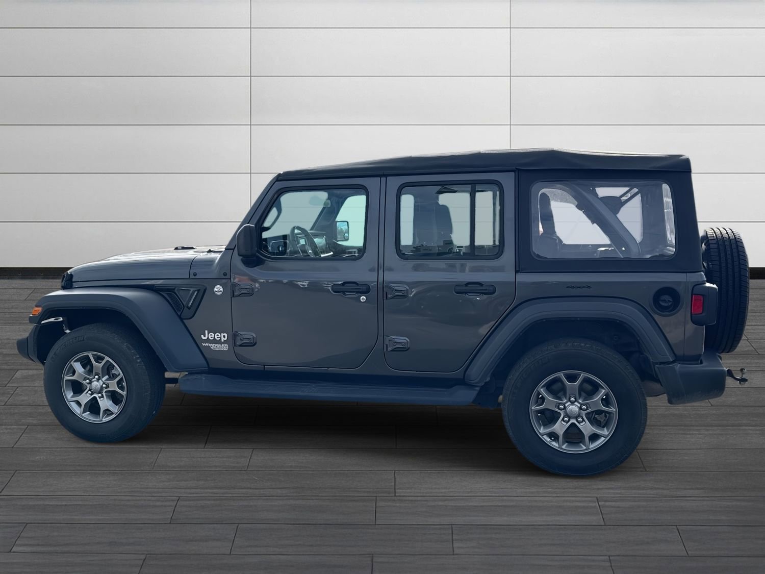 Used 2018 Jeep Wrangler Unlimited Sport image 7