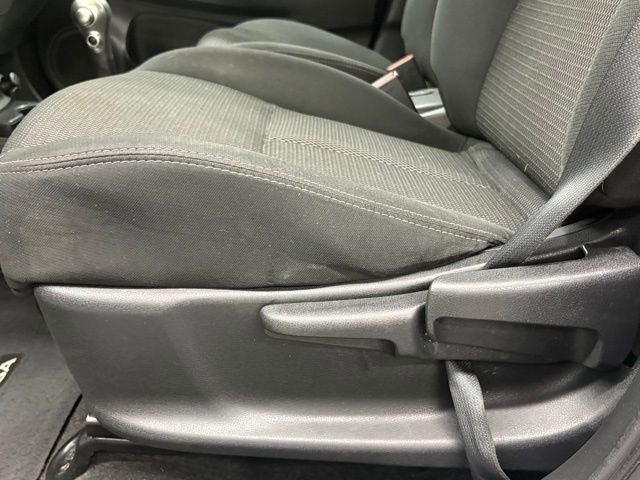 Used 2018 Nissan Versa SV FWD image 11