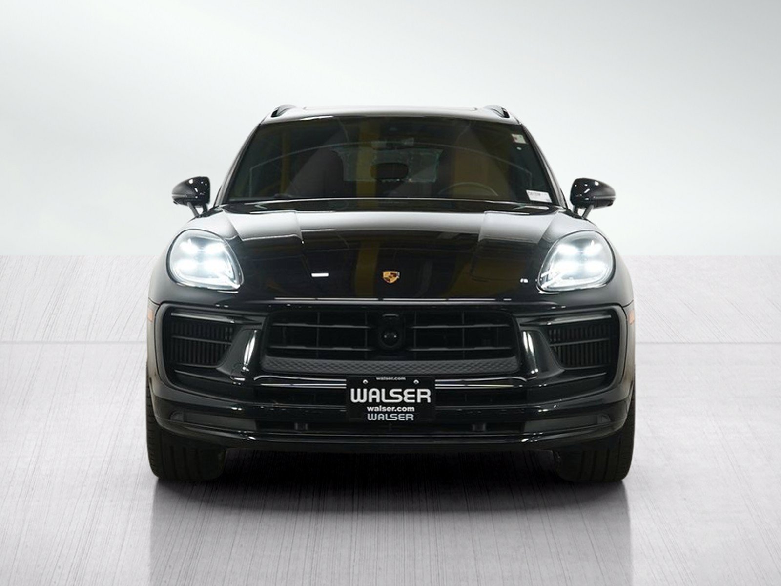 Used 2024 Porsche Macan S AWD/4WD image 8