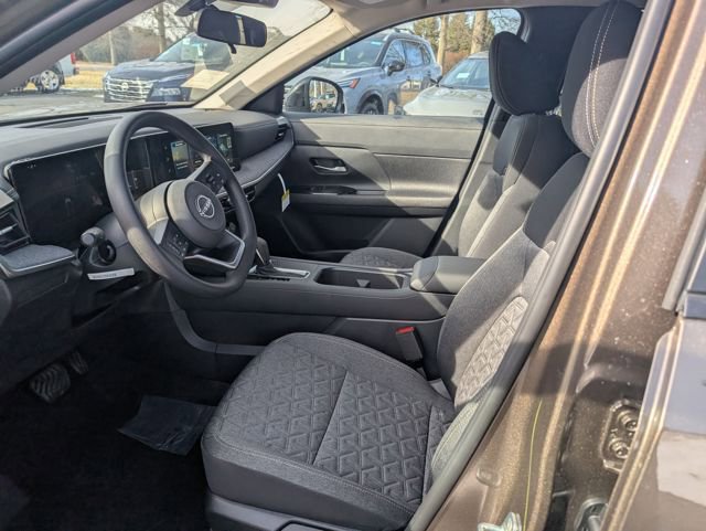 New 2026 Nissan Kicks SV w/ Cold Weather Package image 14