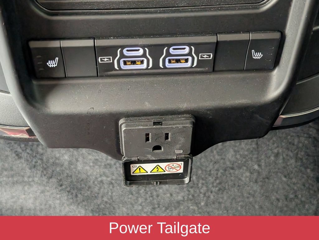 Used 2025 RAM 1500 Laramie w/ Night Edition AWD/4WD image 27