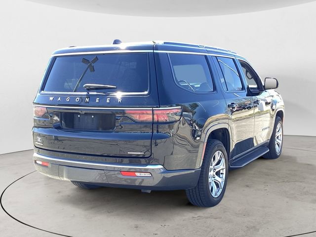 Used 2022 Jeep Wagoneer Series II AWD/4WD image 5