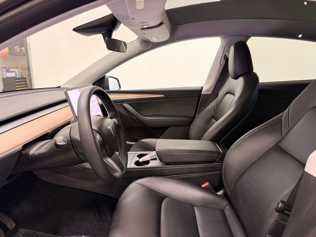 Used 2023 Tesla Model Y Long Range image 12