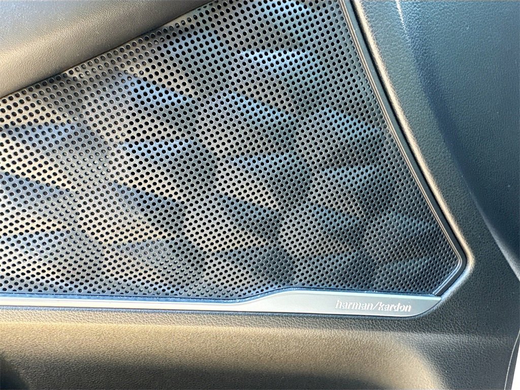 Used 2023 Hyundai Santa Fe Limited image 10