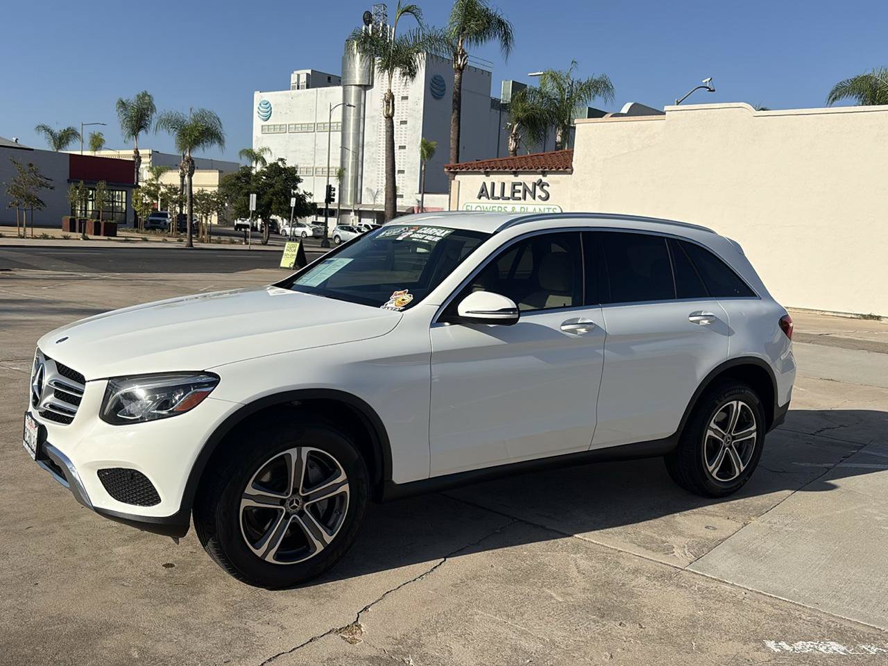 Used 2019 Mercedes-Benz GLC 300 image 2