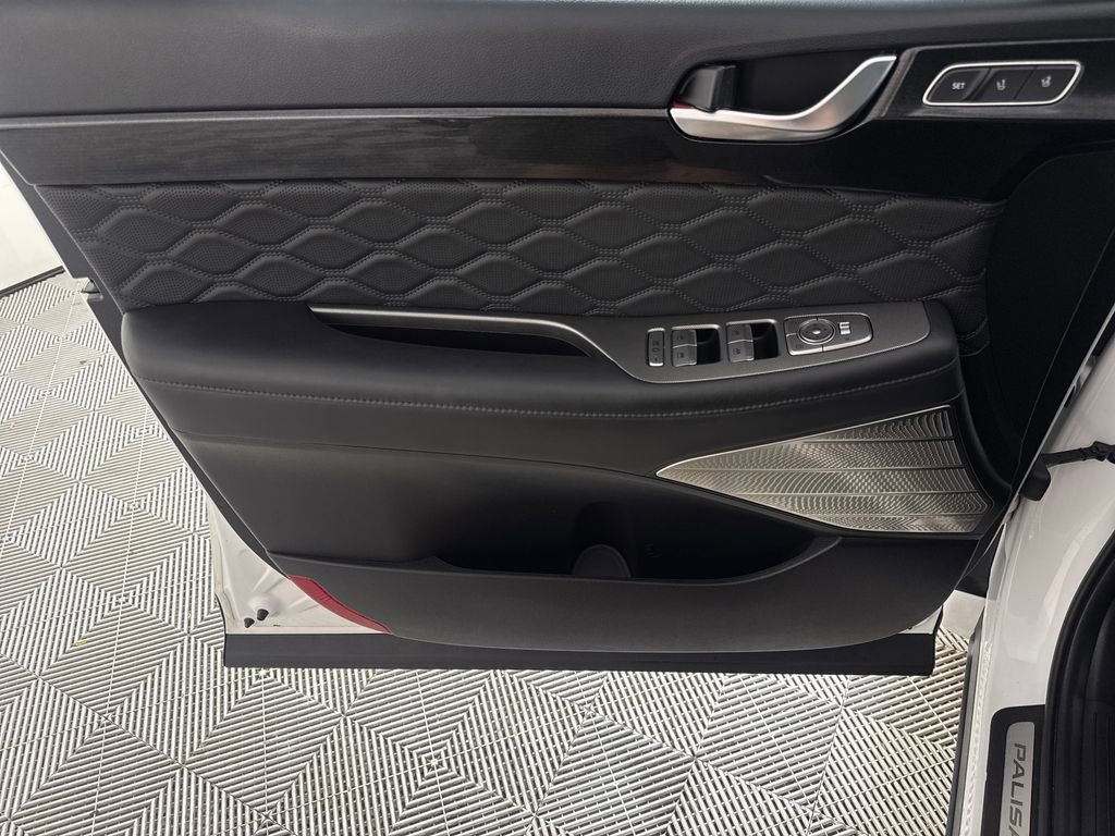 Used 2022 Hyundai Palisade Calligraphy FWD image 12