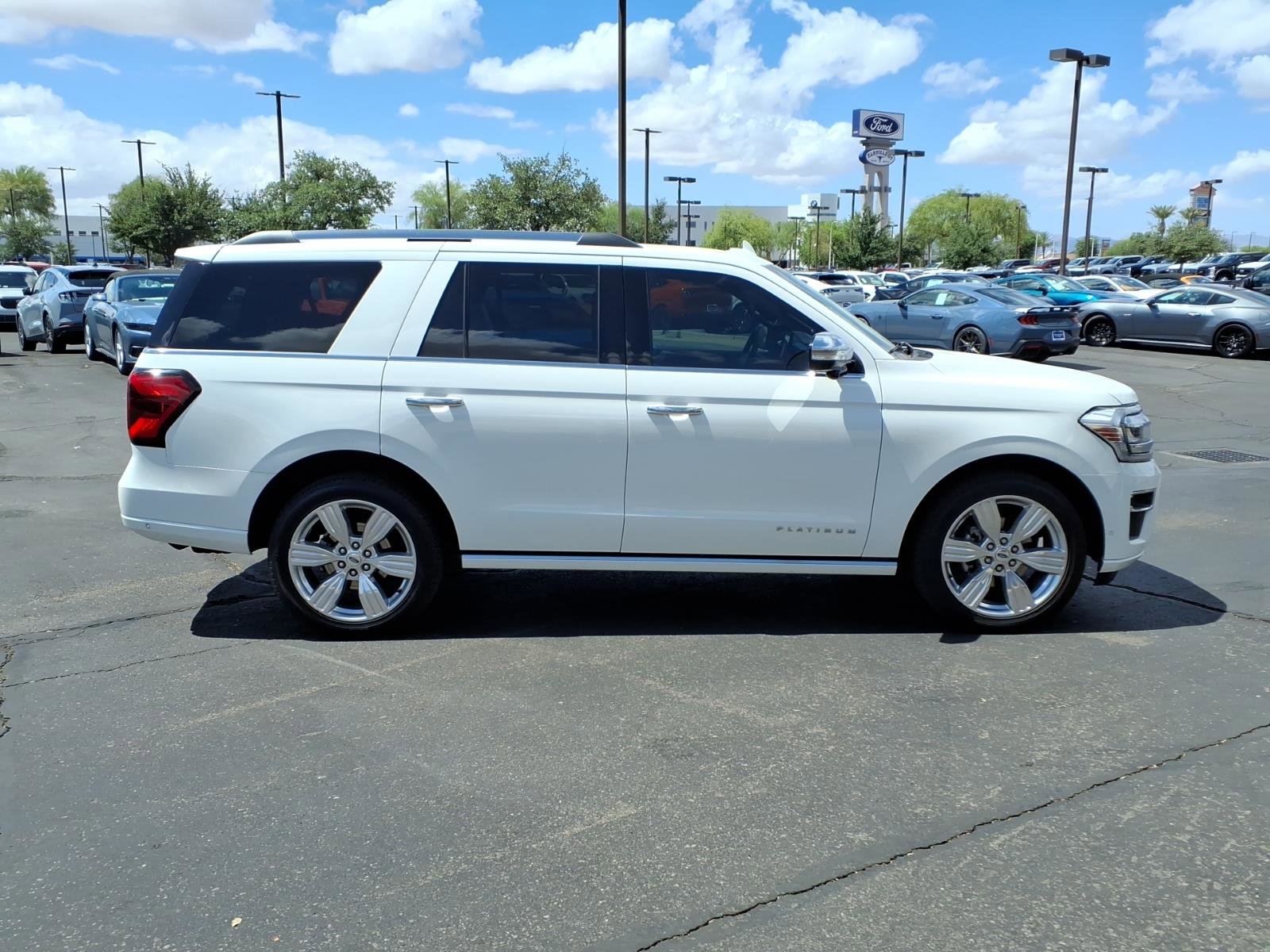 Certified 2024 Ford Expedition Platinum AWD/4WD image 7