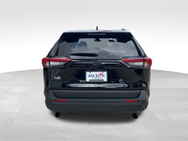 New 2025 Toyota RAV4 XLE image 6