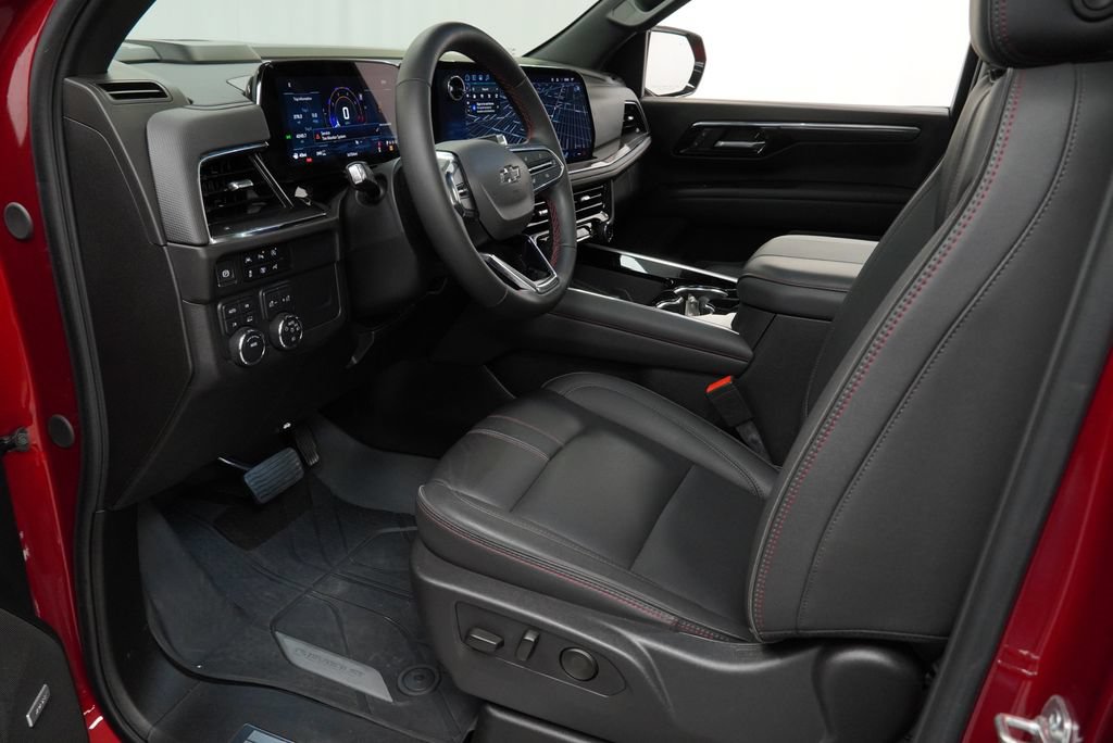 Used 2025 Chevrolet Tahoe RST w/ Comfort Package AWD/4WD image 11