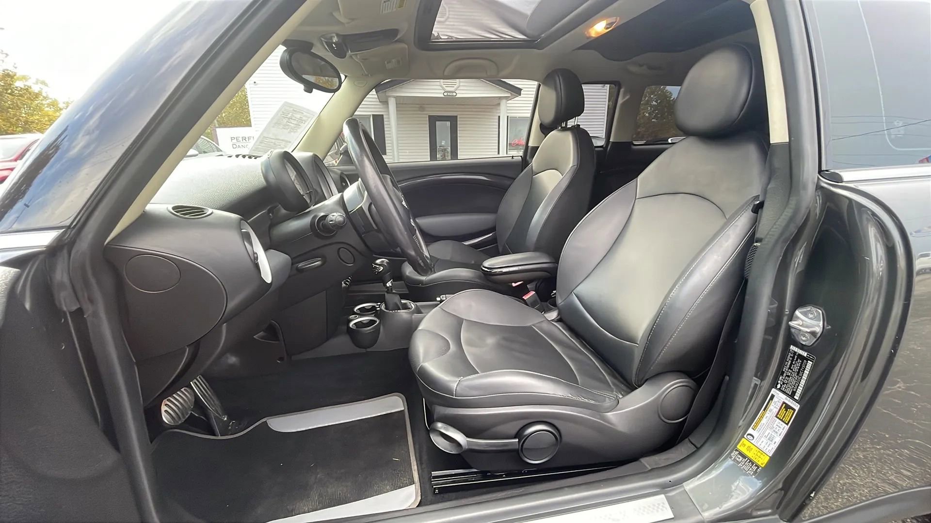 Used 2012 MINI Cooper Clubman S image 10