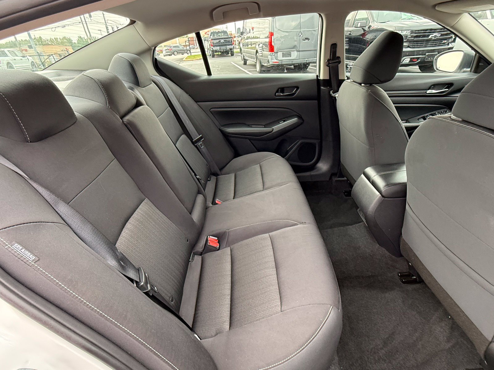 Used 2025 Nissan Altima 2.5 SV FWD image 15