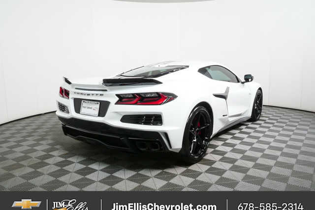 New 2026 Chevrolet Corvette E-Ray w/ Stars & Steel Limited Edition AWD/4WD image 3