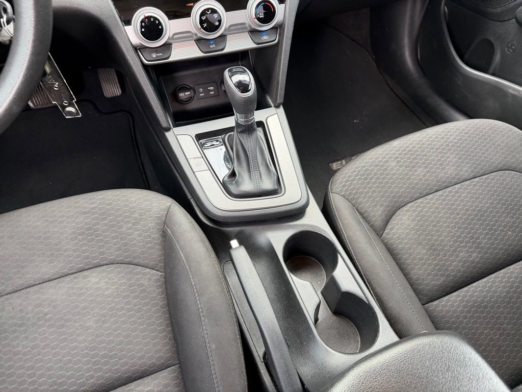 Used 2019 Hyundai Elantra SEL w/ Cargo Package image 16
