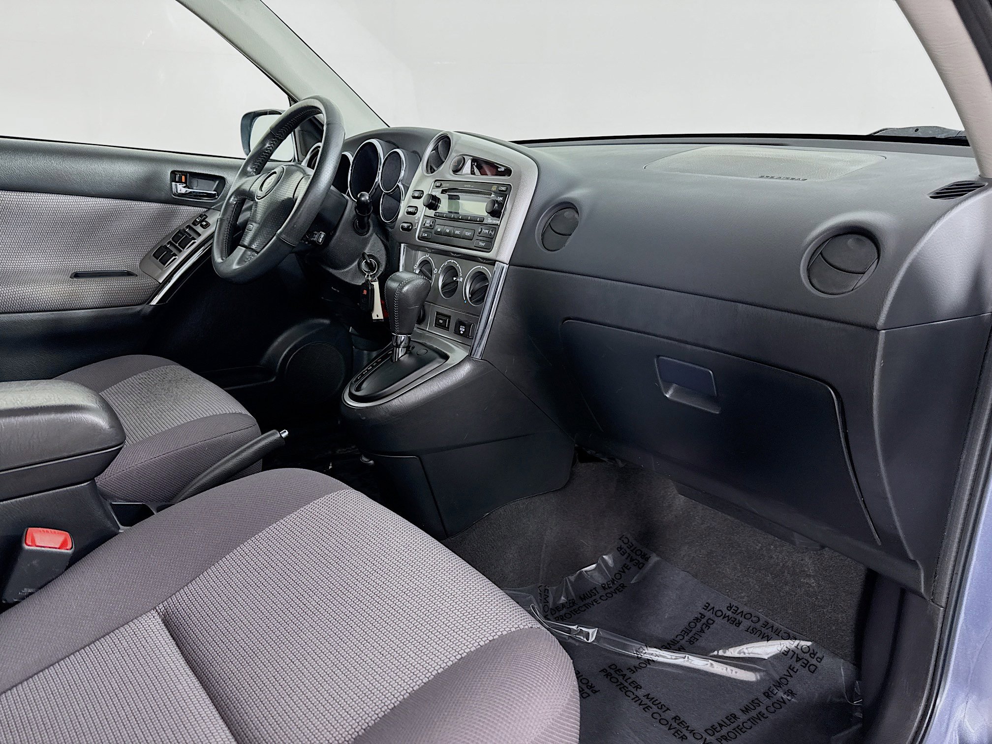 Used 2005 Toyota Matrix XR FWD image 27