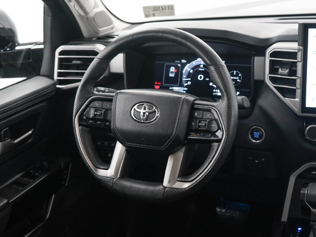 Used 2024 Toyota Tundra Limited AWD/4WD image 14