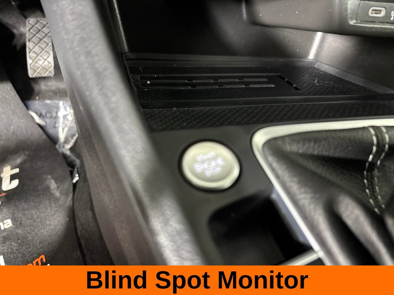 Used 2026 Volkswagen Jetta SE FWD image 17
