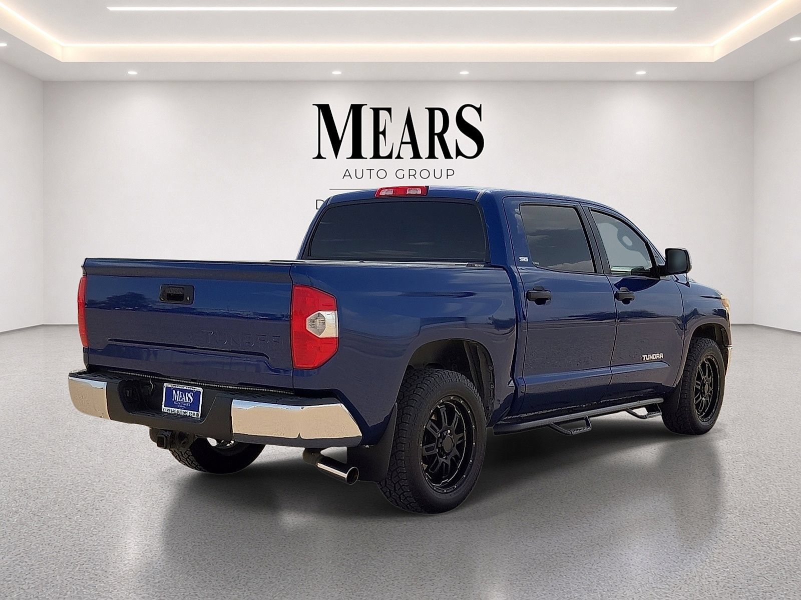 Used 2014 Toyota Tundra SR5 w/ SR5 Upgrade Package RWD image 5