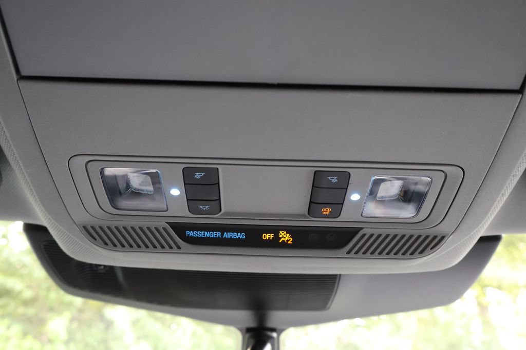 Used 2023 Ford Explorer XLT w/ Equipment Group 202A AWD/4WD image 24