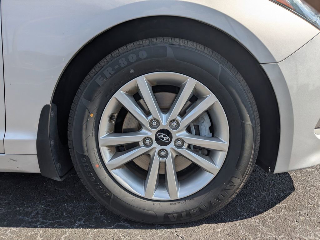 Used 2016 Hyundai Sonata SE image 11