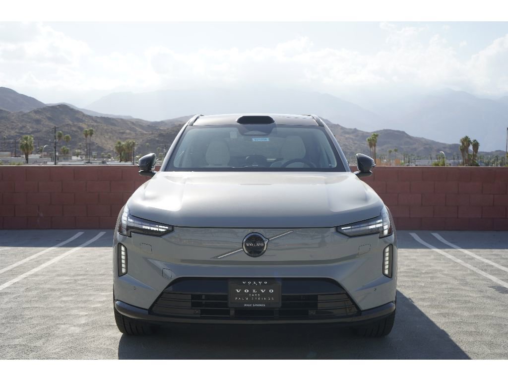 New 2025 Volvo EX90 Ultra image 5