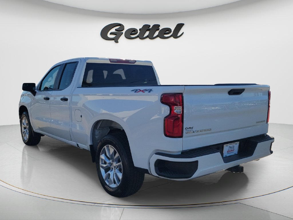 Used 2019 Chevrolet Silverado 1500 Custom w/ Trailering Package AWD/4WD image 7