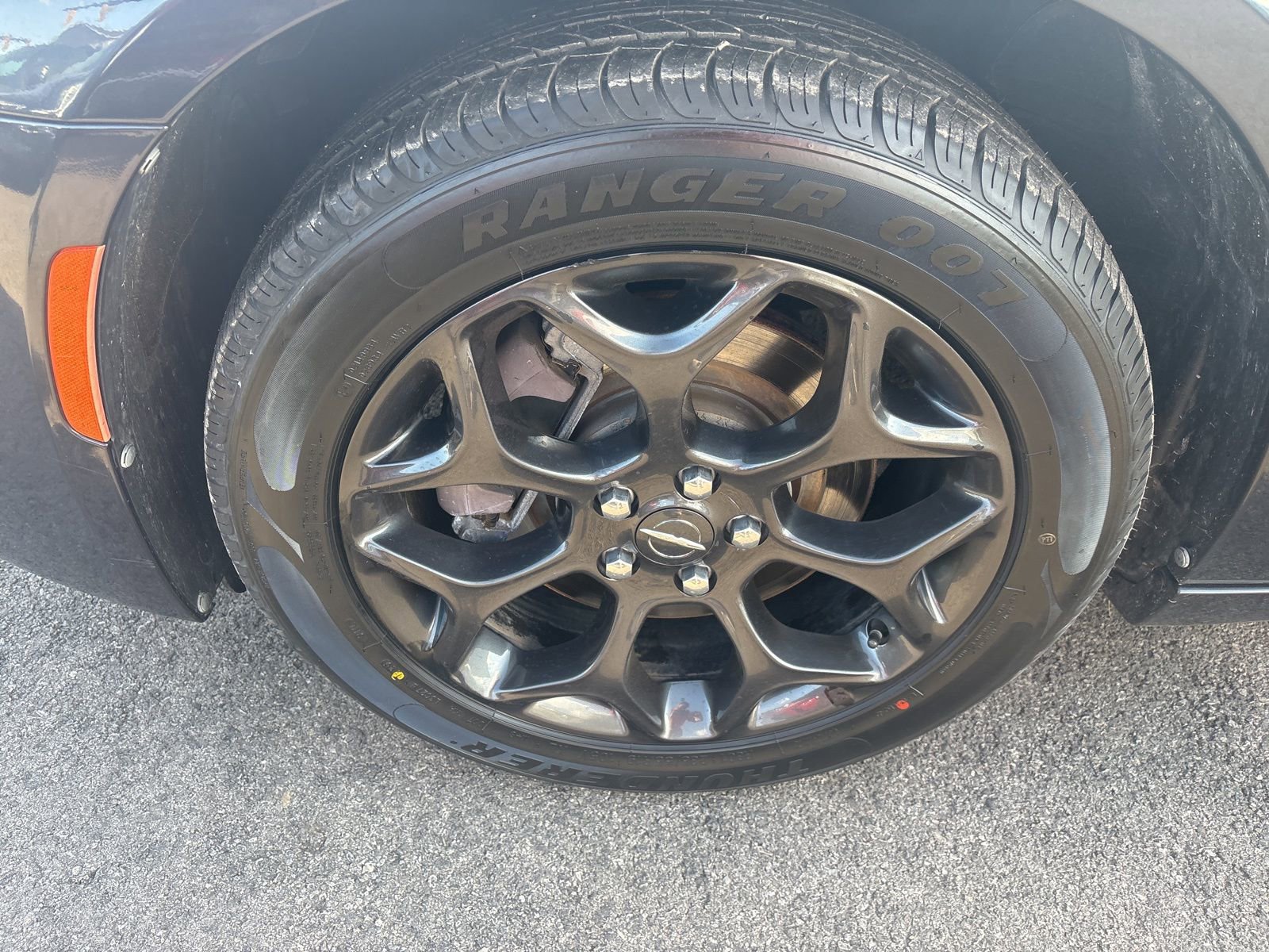 Used 2019 Chrysler 300 S image 10