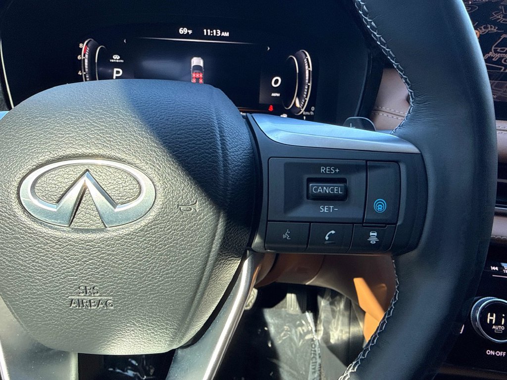 Used 2023 INFINITI QX60 Sensory w/ Vision Package AWD/4WD image 19