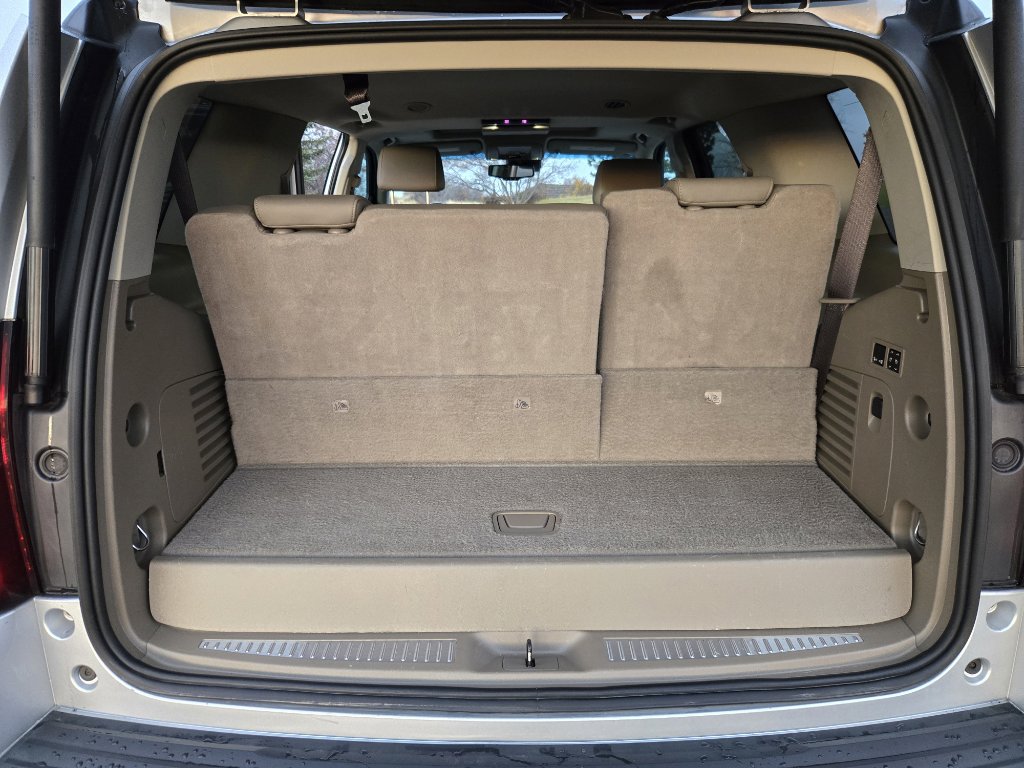 Used 2019 Chevrolet Tahoe LT image 24