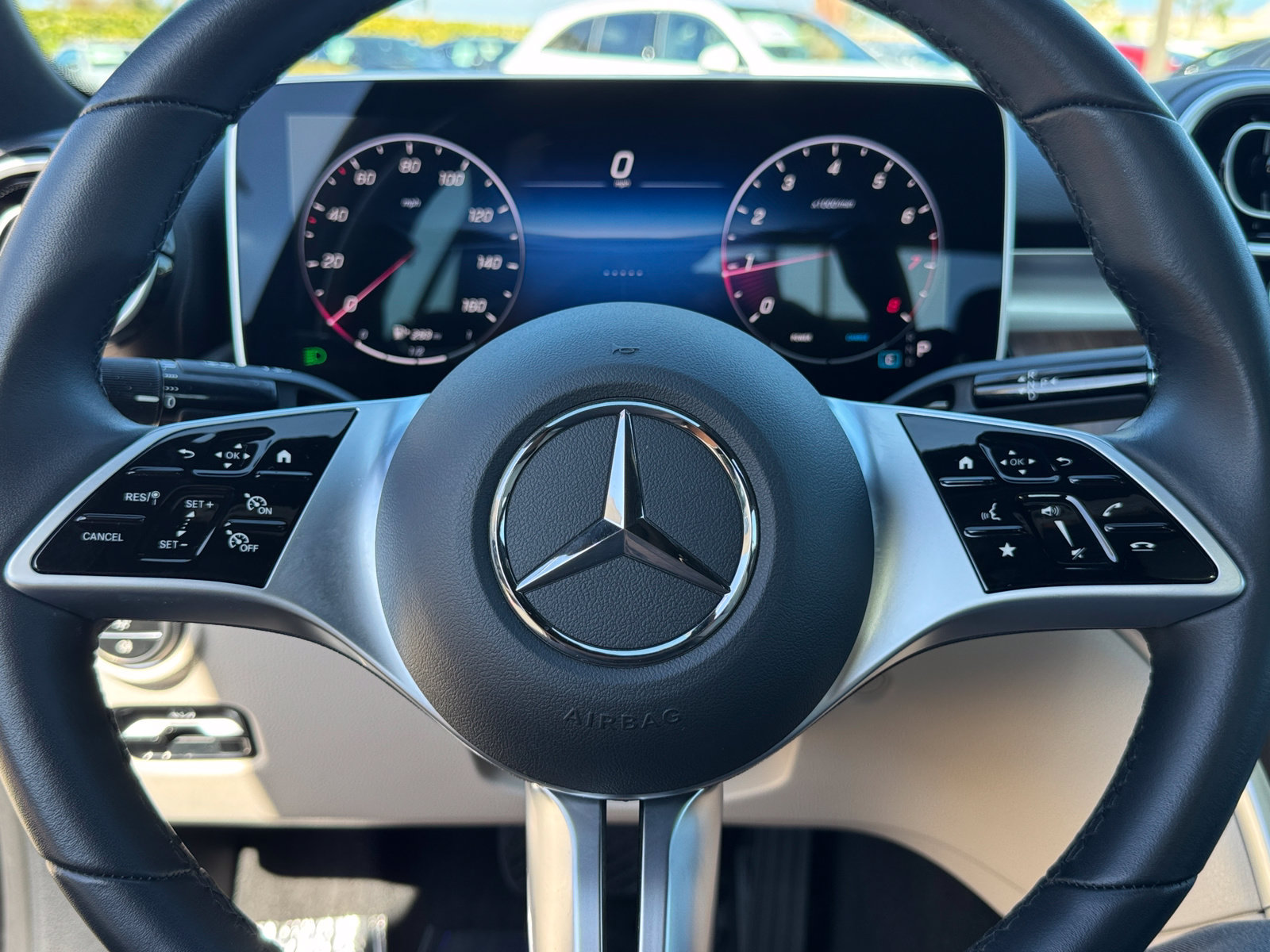 Used 2025 Mercedes-Benz C 300 4MATIC Sedan image 25