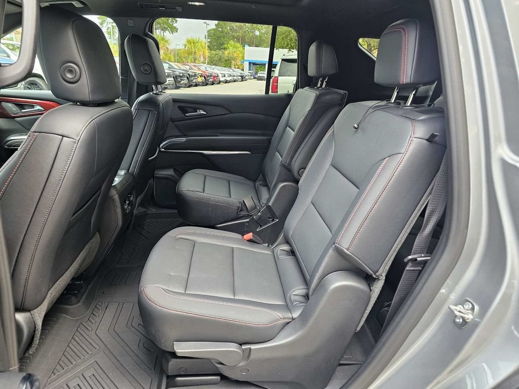 Used 2026 Chevrolet Traverse Z71 AWD/4WD image 15