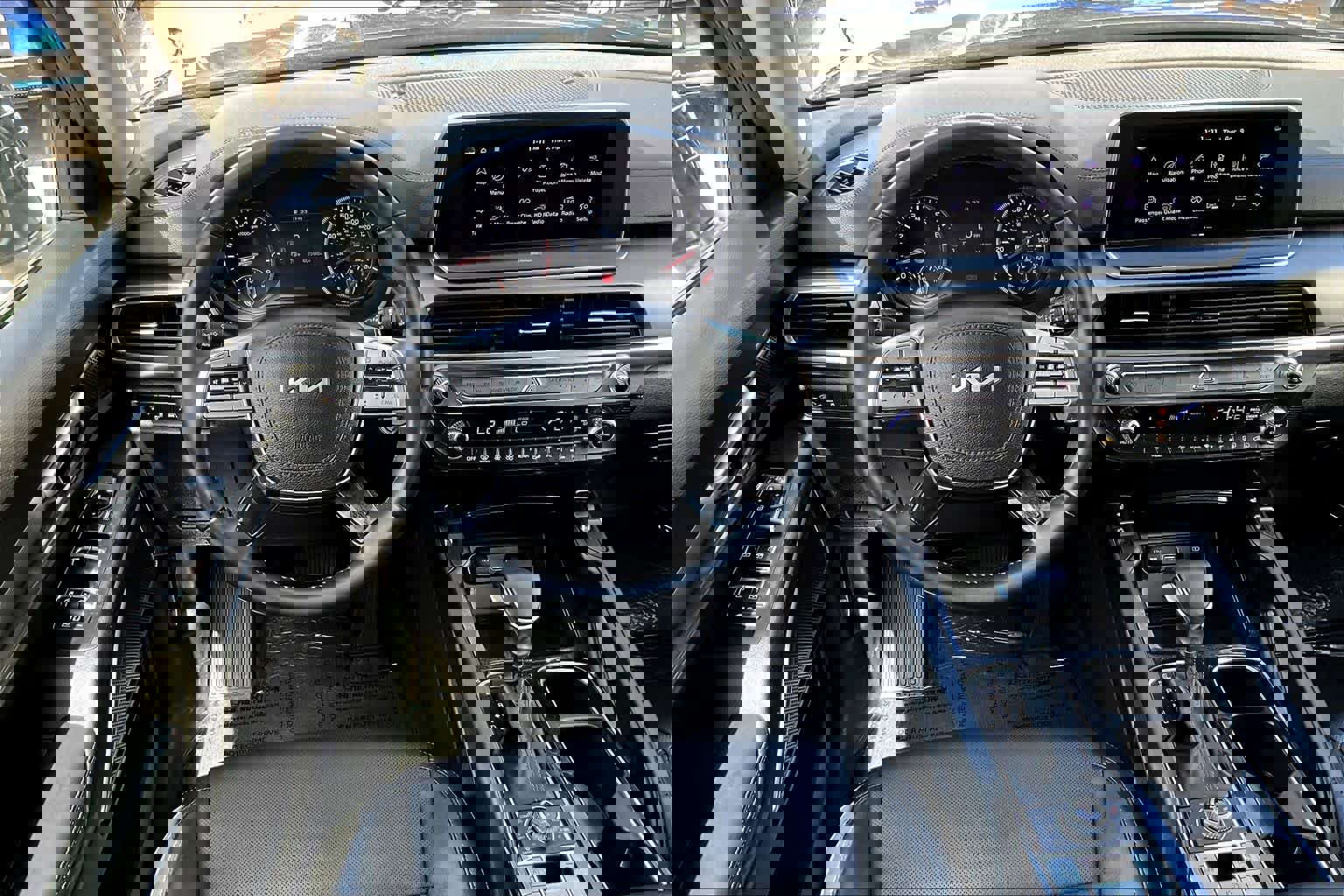 Used 2022 Kia Telluride S image 6