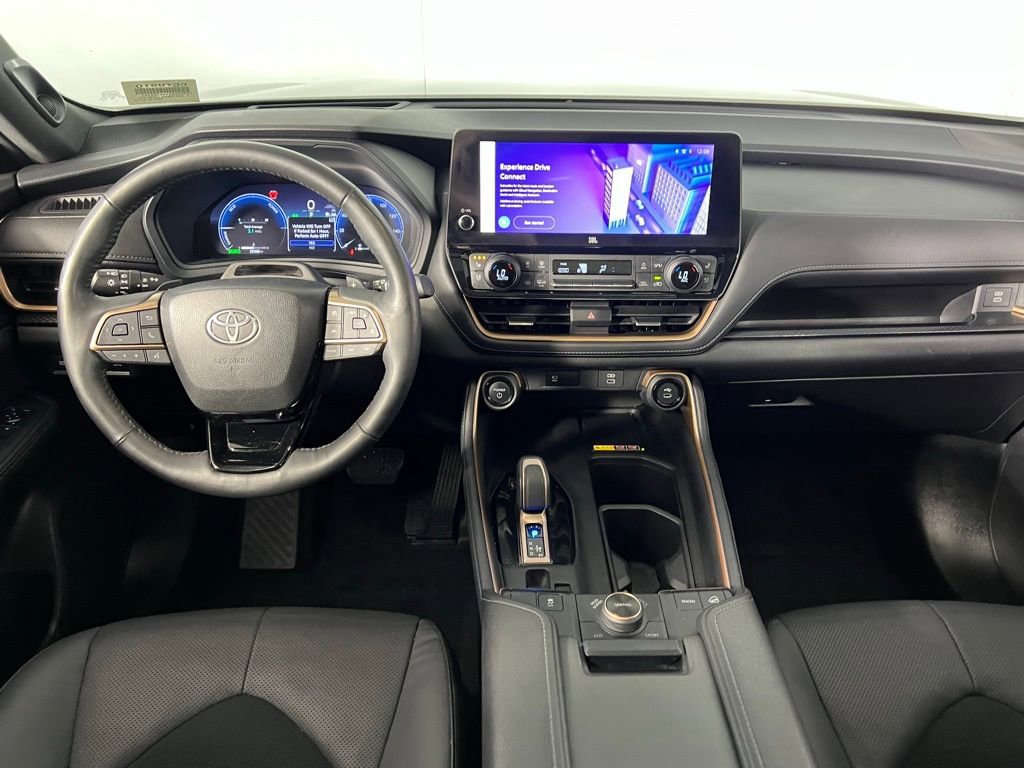 Used 2024 Toyota Grand Highlander AWD Hybrid image 12