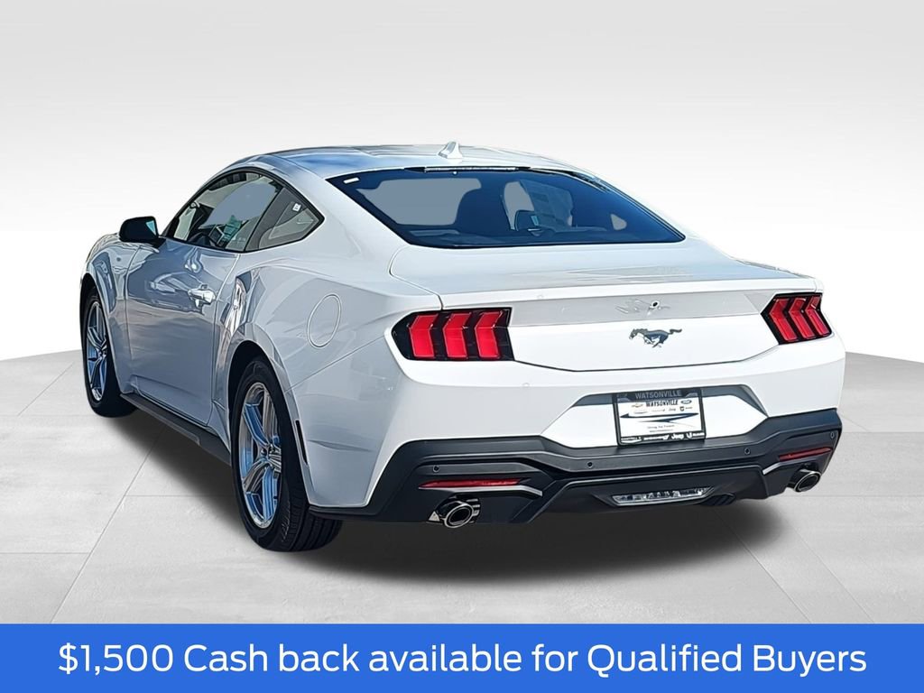 New 2026 Ford Mustang Coupe image 5