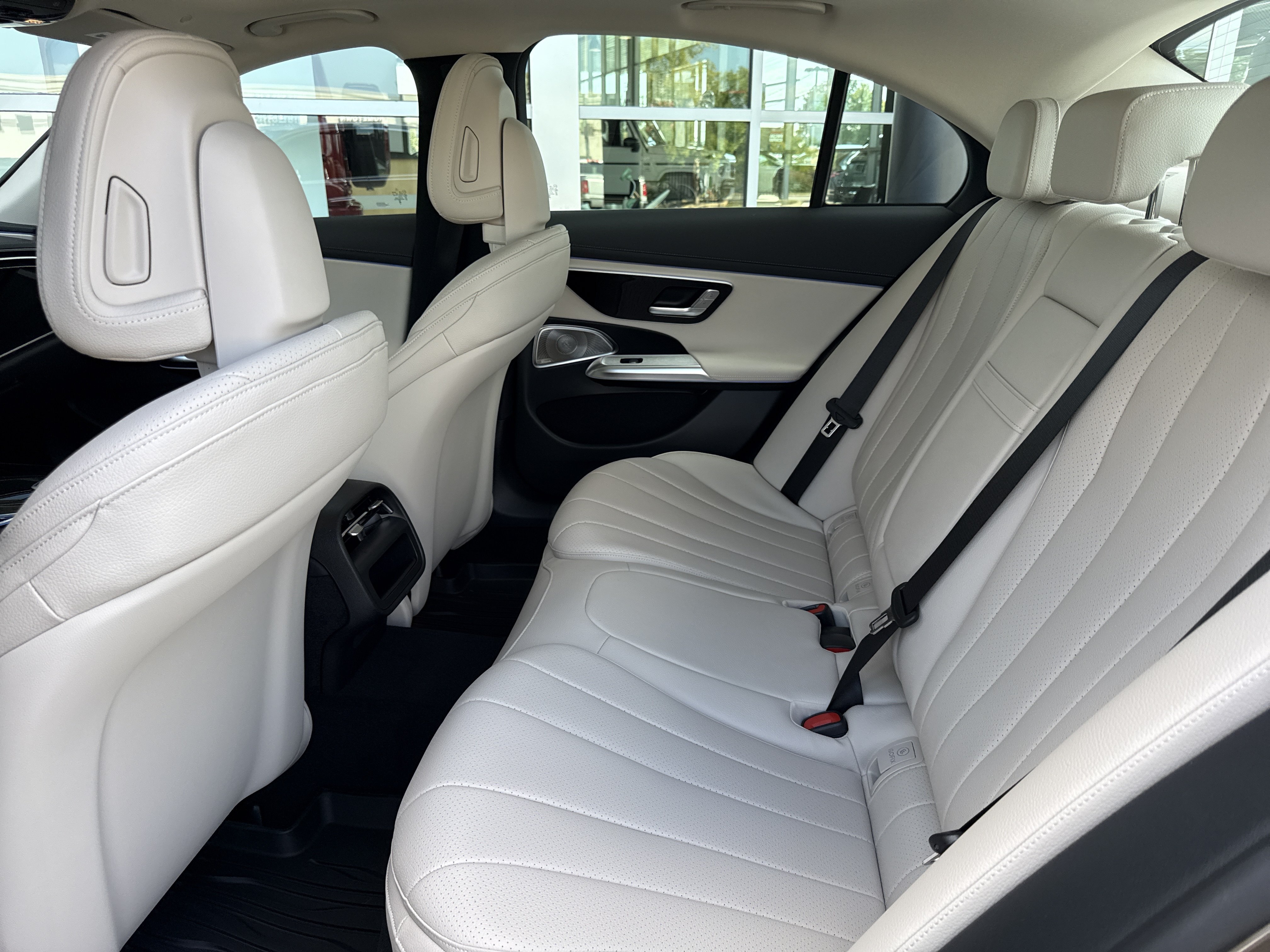 New 2027 Mercedes-Benz E 350 Sedan image 5