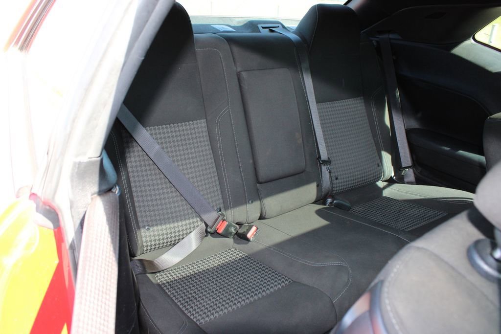 Used 2021 Dodge Challenger SXT image 7