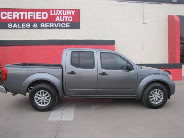 Used 2018 Nissan Frontier SV RWD image 1