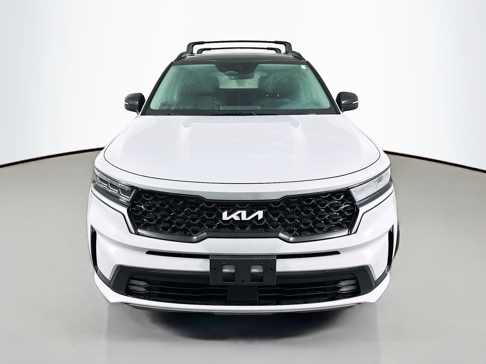 Certified 2022 Kia Sorento SX image 2