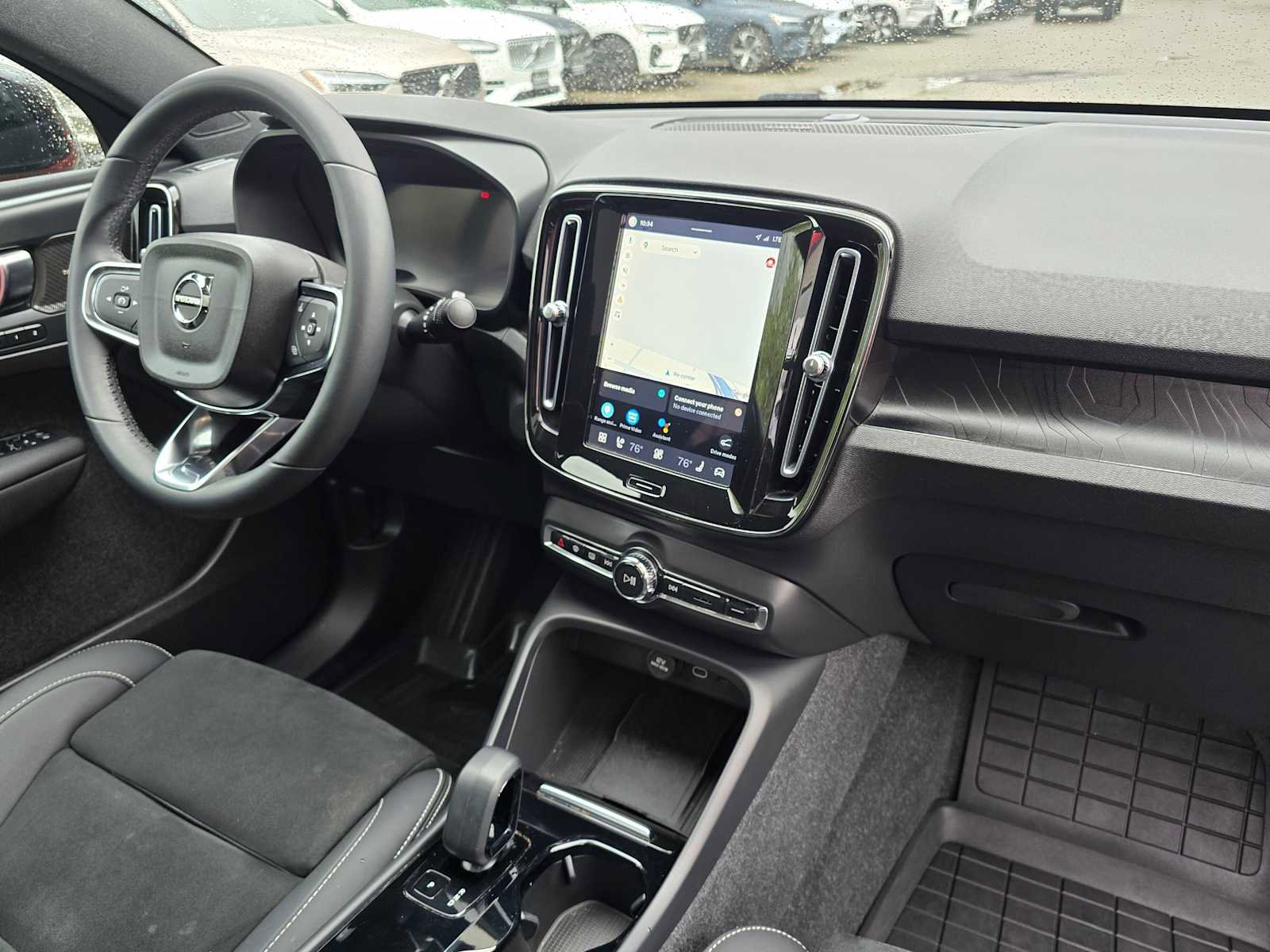 Certified 2023 Volvo C40 P8 Recharge Ultimate w/ Protection Package Premier AWD/4WD image 11