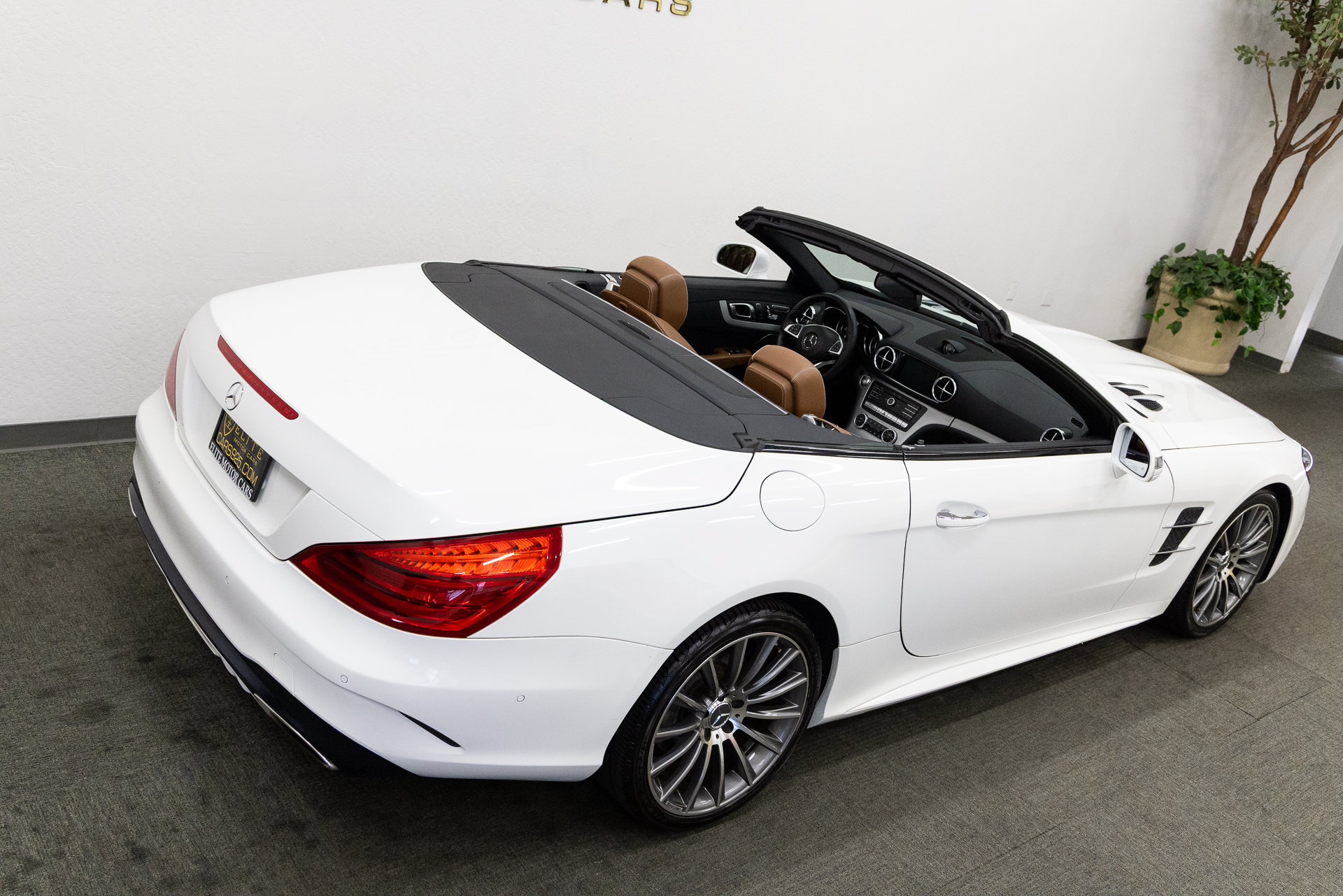 Used 2017 Mercedes-Benz SL 450 image 27