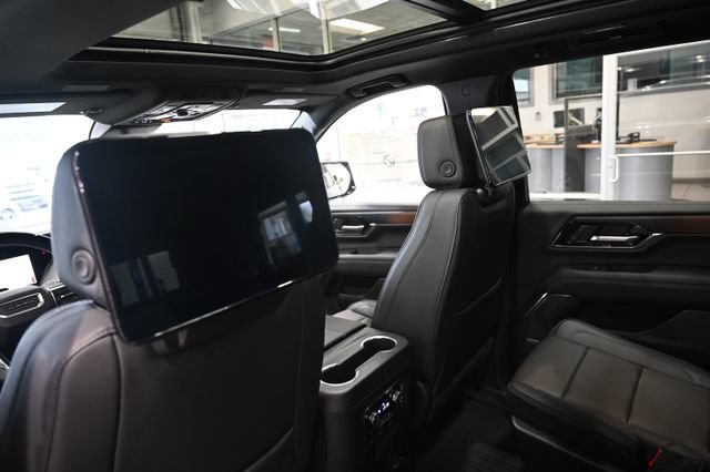 New 2026 GMC Yukon Denali w/ Denali Reserve Package AWD/4WD image 22