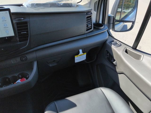 New 2026 Ford Transit 250 Low Roof RWD image 15