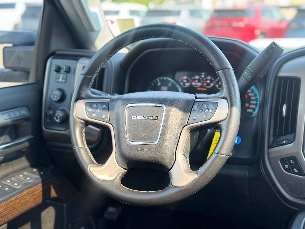 Used 2019 GMC Sierra 2500 Denali w/ Duramax Plus Package AWD/4WD image 12