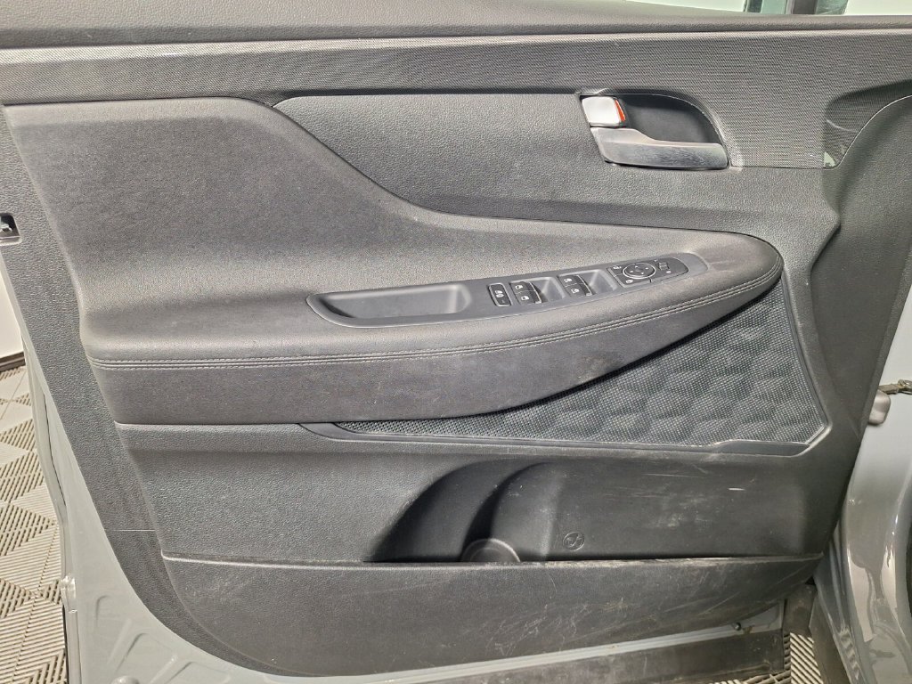 Used 2023 Hyundai Santa Fe SEL FWD image 30
