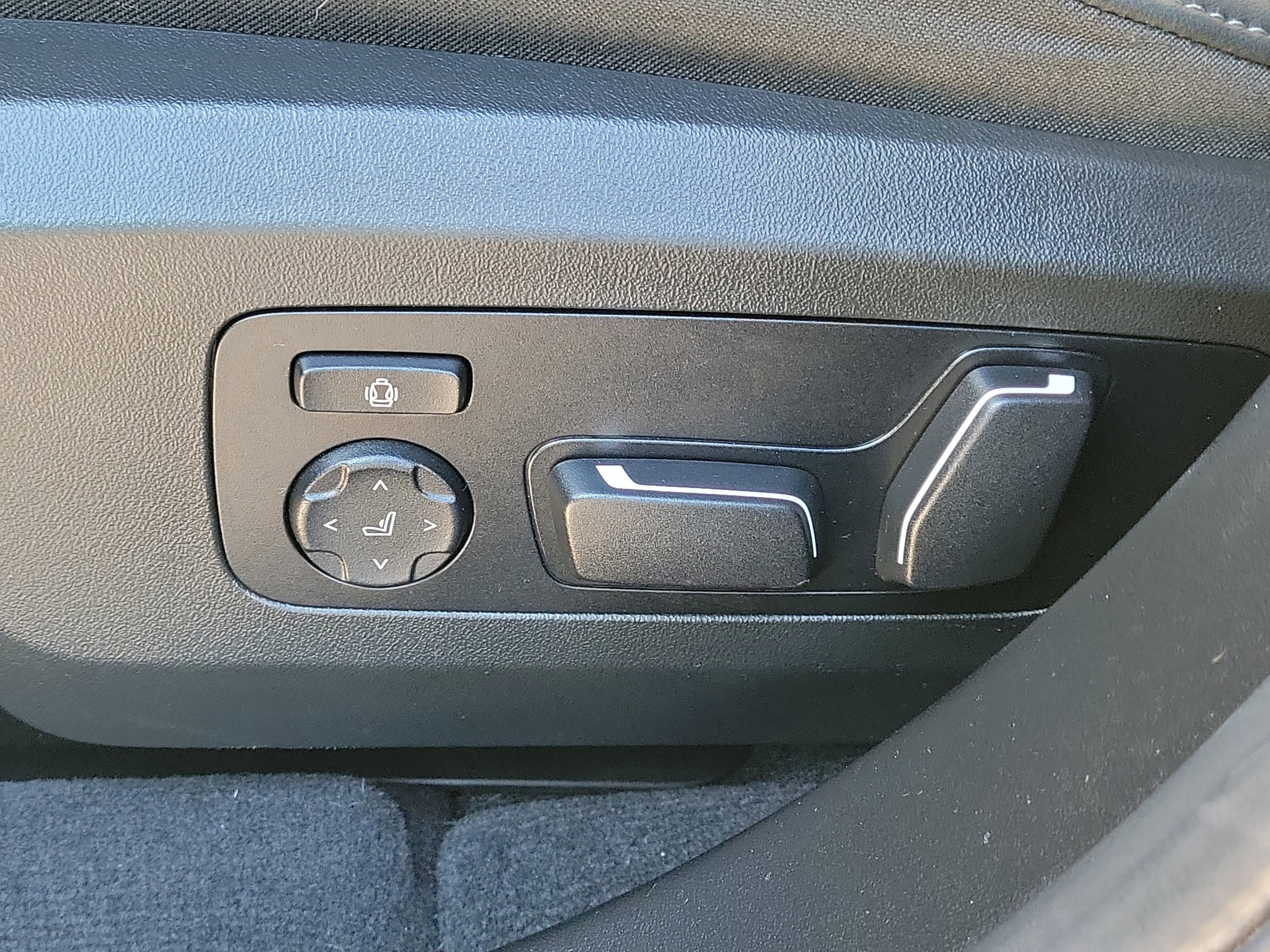 Used 2025 BMW X3 xDrive30i image 21