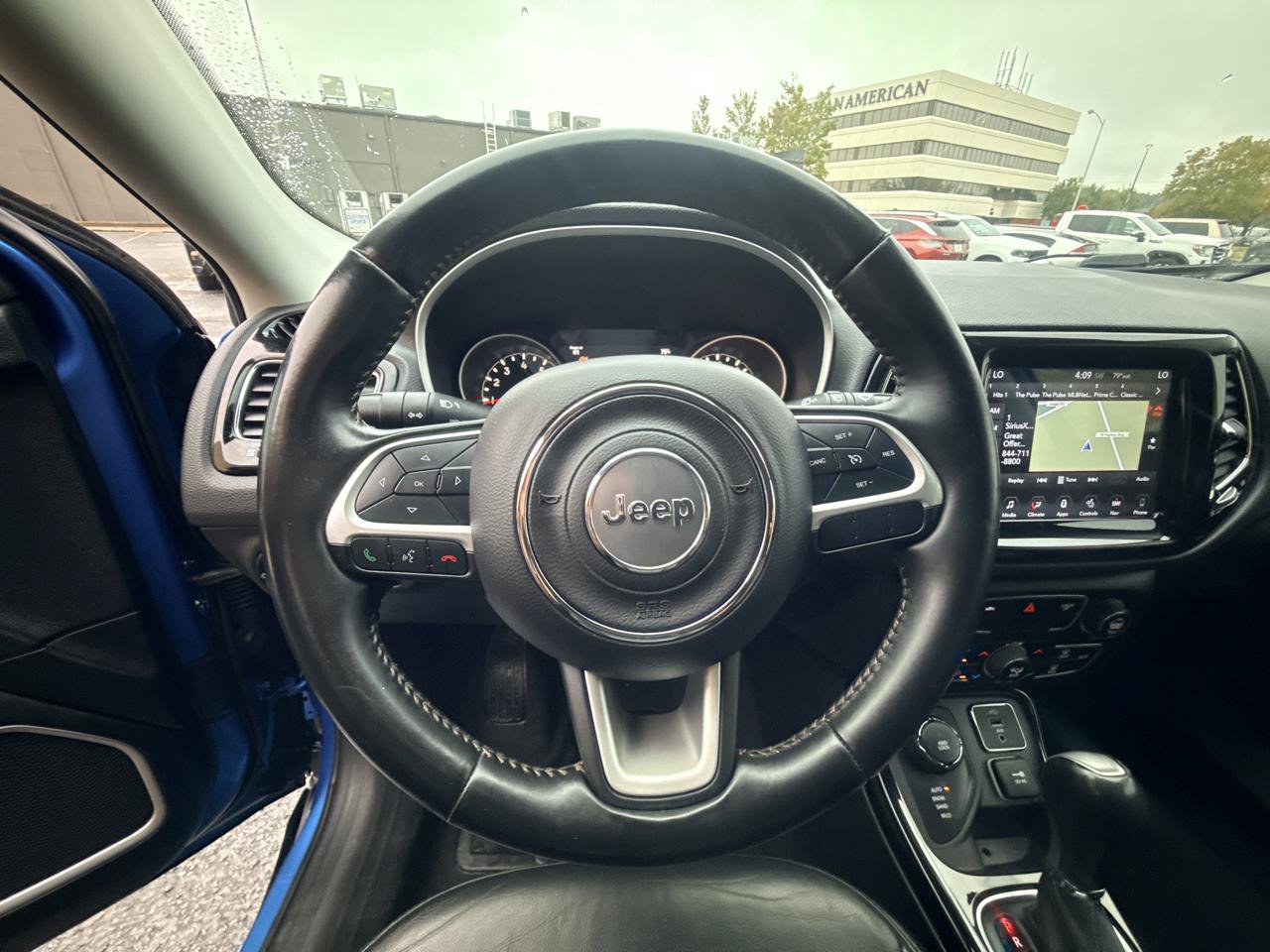 Used 2017 Jeep Compass Limited w/ Navigation Group AWD/4WD image 14