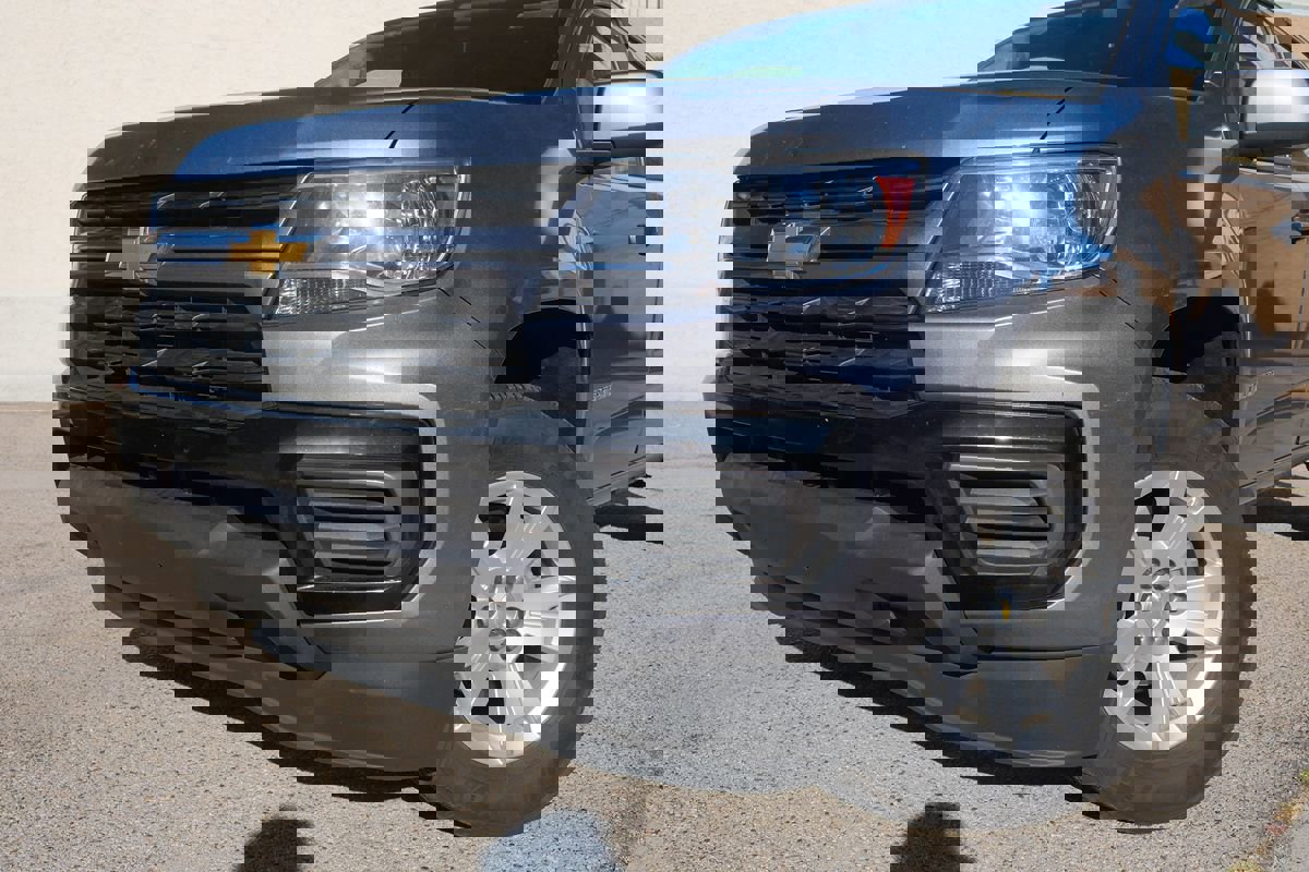 Used 2022 Chevrolet Colorado LT w/ Safety Package image 7
