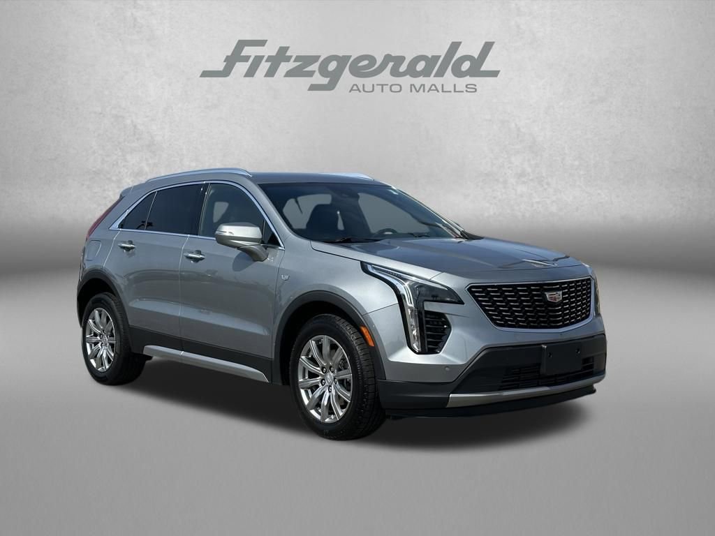 Certified 2023 Cadillac XT4 Premium Luxury image 1