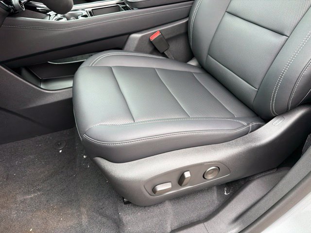 New 2027 Chevrolet Traverse LT AWD/4WD image 10